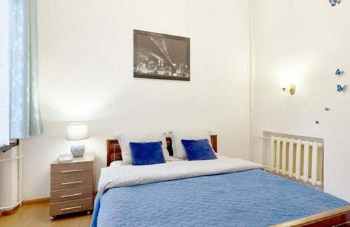Besarabka Apartment | S12-58 MODERN APARTHOTEL WITH TWO 2BEDROOMS IN CENTRAL KIEV - BESSARABSKA SQUERE - GULLIVER MALL - OLYMPIC STADIUM - PALACE OF SPORTS - Saksahanskoho St, 12Б