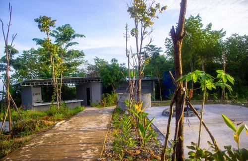 Kampot Hotel | Sabay Farm