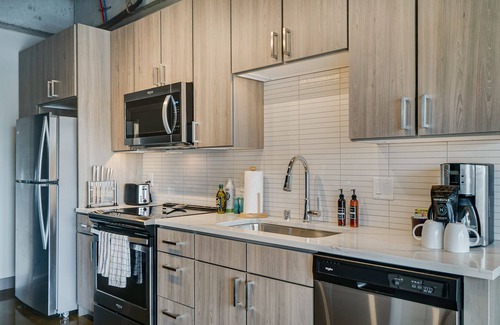 Warehouse District Condo | Sable 607 - Alcove