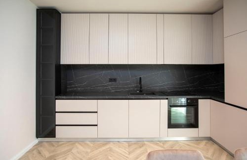 Cluj-Napoca Apartment | SaDim Lux Apartment City Tower-18th floor