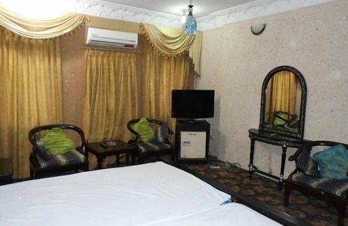 Nawab Shah Hotel | Sagar Hotel