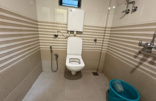 Thane West Hotel | Sai Residency & Dormitory