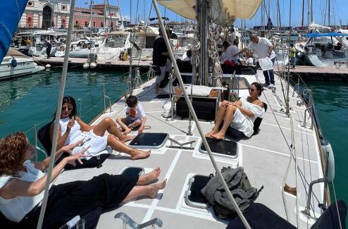 Old Town Boat Rental | SailBoat B&B on Board