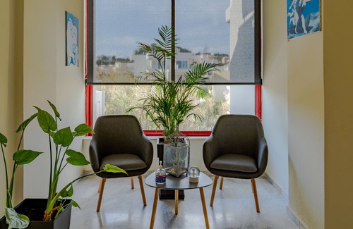 Kato Galatas Apartment | Saint-Trope Studios