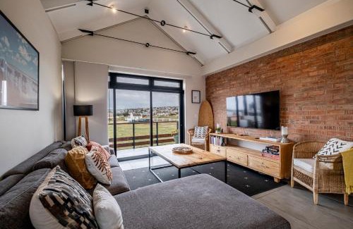 Jeffreys Bay Apartment | Salt & Serenity on Sea By Jono & Erik
