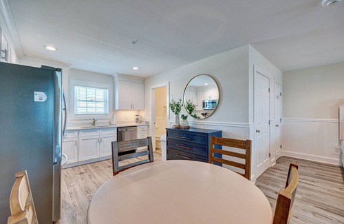 Surf City Apartment | Saltwater Resort Suite 2002