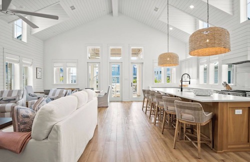Port Aransas Cottage | Salty Beaches 226 BAR
