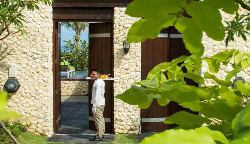 Sawangan Resort | Samabe Bali Suites & Villas