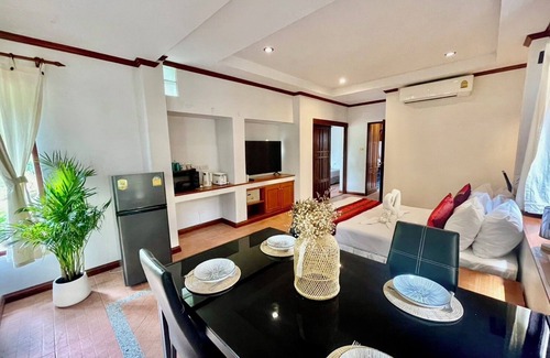 Choeng Mon Resort | Samui Honey Cottages Beach Resort