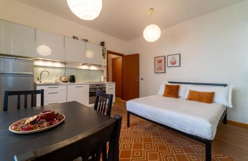 Como Apartment | San Giovanni Orange Studio by Wonderful Italy