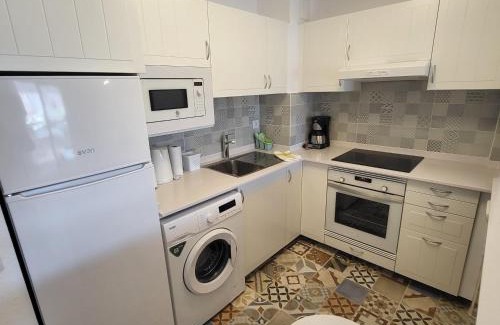 Los Cristianos Apartment | San Marino 5