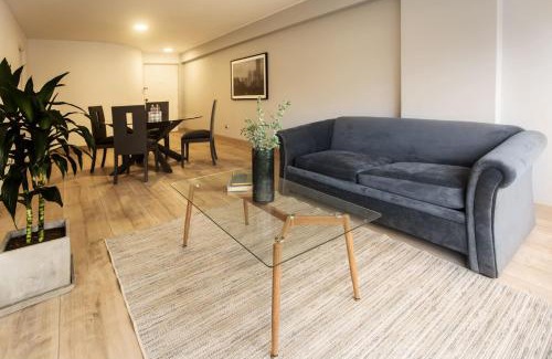 Leuro Apartment | San Martin 598 by Wynwood House