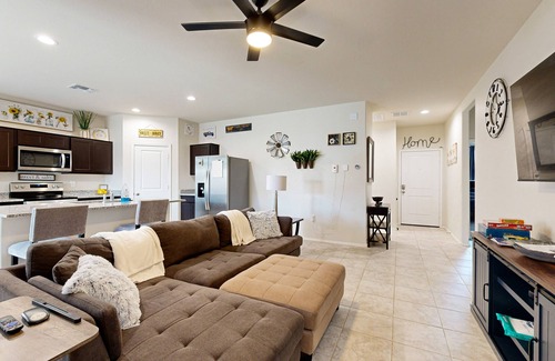 Copper Basin House | San Tan Valley dog friendly home, close to outdoor & cultural experiences