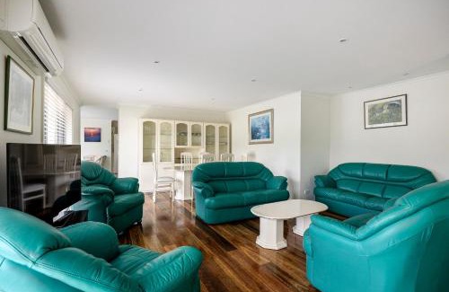 Sorrento House | Sand and Foam