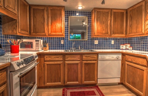 Tolovana Park House | Sandcastle condo C-1 - indoor pool - Cannon Beach Property Mgmt