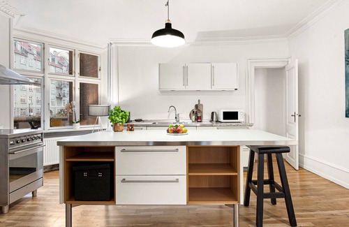 Christianshavn House | Sanders Stage - Cozy 4-bdr Apt Near Nyhavn