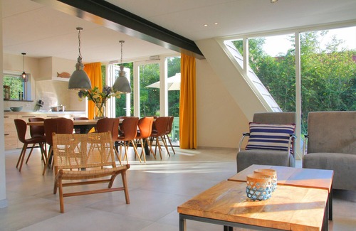 Callantsoog House | Sandy 36 Xl family cottage, luxury on the coast Sandepark 36, Very spacious.