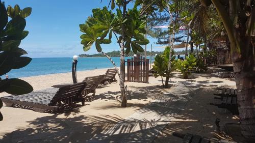 Pottuvil Division 2 House | Sandy Beach Hotel