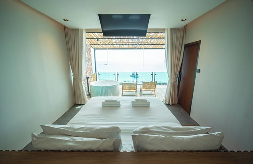 Rayong Hotel | Sangthian Beach Resort