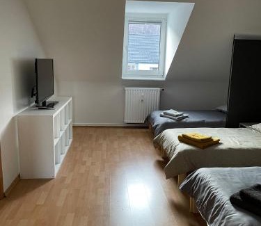 Vorhalle Apartment | SANO - bei Felix in Hagen - Platz bis zu 5 Personen - Waschmaschine - Smart Tv