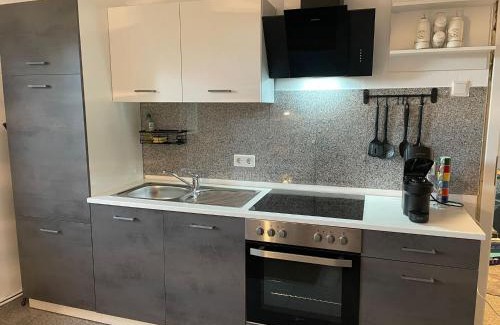 Emst Apartment | SANO - bei Joseph in Hagen- modernes Ambiente - Home office - Highspeed Internet - Waschmaschine
