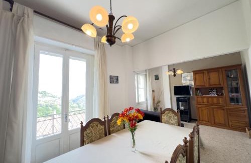 Sanremo Apartment | SANREMO Mare e Relax - Affittasi "Casa Illiade" con parcheggio libero, terrazza e Wi-Fi