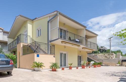 Mejasi Apartment | Sans Souci Split