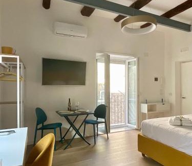 Quartieri Spagnoli Apartment | Sansepolcro33