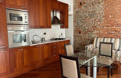 Sant' Ambrogio Apartment | Sant'Ambrogio Suite