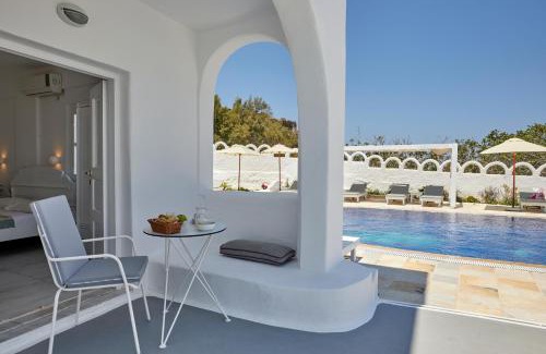 Akrotiri Hotel | Santorini View
