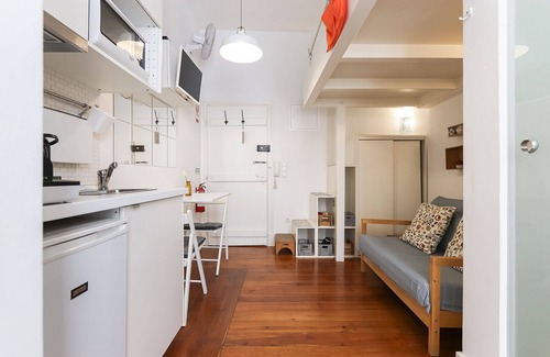 Misericordia Apartment | Santos Tiny Studio by Homing
