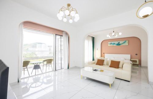 Sanya Apartment | Sanya Zhi Ai Lily Seaview Apartment