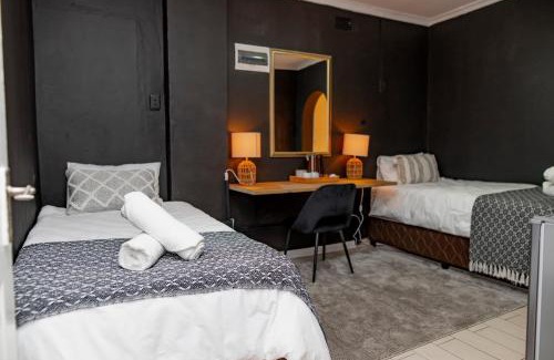 Ethekwini Bed & Breakfast | Sapphire Guesthouse