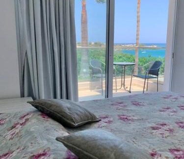 Hersonissos Centre Hotel | Saradari Beach Hotel - Adults Only