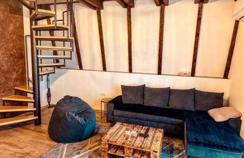 East Sarajevo Ski Chalet | Sarajevo House Mountain View