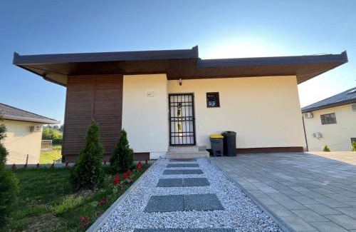 Sarajevo House | Sarajevo Pine House