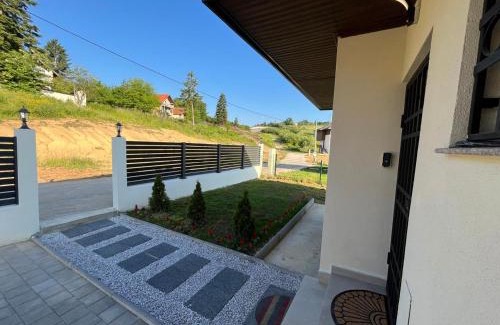 Sarajevo House | Sarajevo Pine House