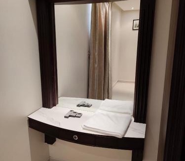 Riyadh Apartment | saraya beirut سرايا بيروت