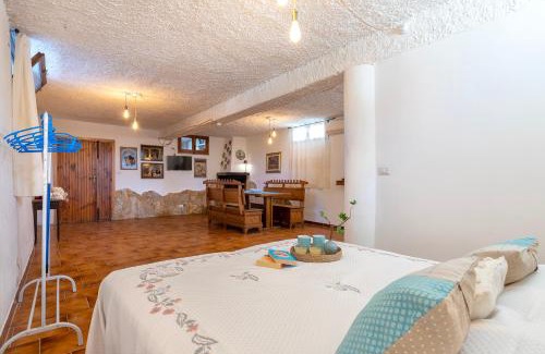 Alghero Apartment | SARDINIA RE - Basement Sole & Luna