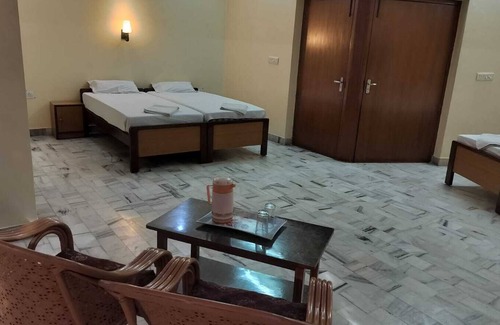 Sarnath Hotel | Sarnath Motel And Resort
