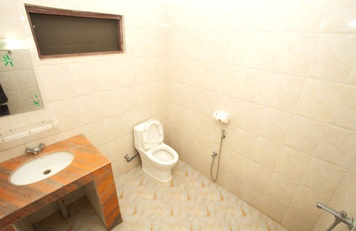 Sauraha Hotel | Sauraha Resort