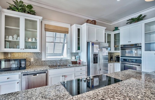 Delos House | Save Oct-Dec*PrivateBch*BeachSvc*Elevator*HeatPool