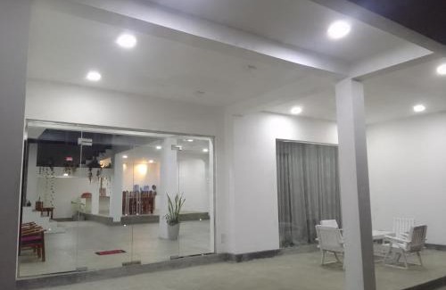 Hikkaduwa Hotel | Savendro Villa Hikkaduwa