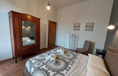 San Jacopino House | Savieri Home in Florence