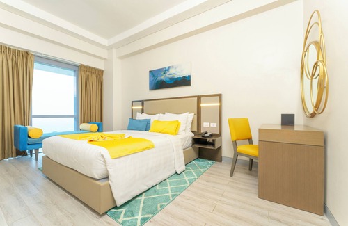 Lapu-Lapu Hotel | Savoy Hotel Mactan Cebu near Newtown Beach