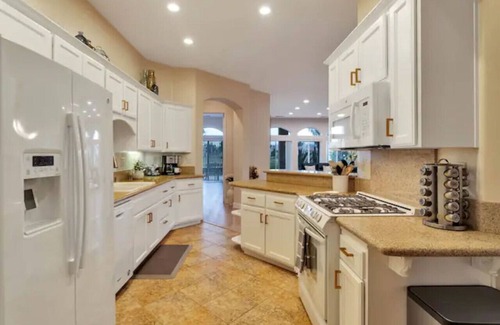 Indio House | Scenic Getaway: Spacious 3BR/3BA Home in Indio