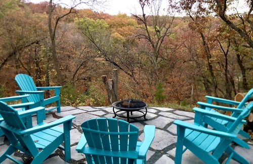 Panora House | Scenic treetop views at Lake Panorama