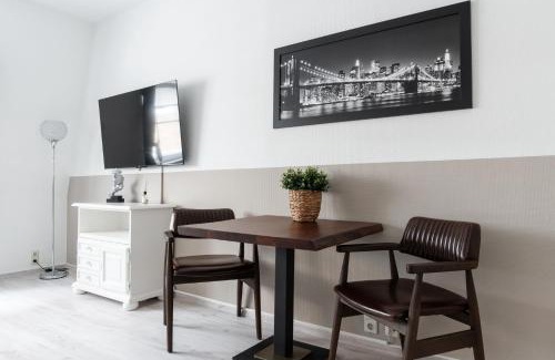 Cottbus House | SchaeBu! Apartment 4 Zentral Am Altmarkt