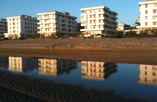 Lido Adriano Apartment | Sea and beach from home CALLIOPE