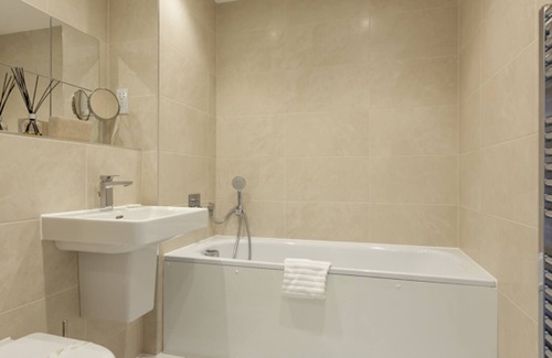Bournemouth City Centre Cottage | Sea Breeze